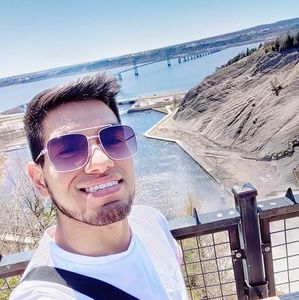 Meet your Posher, Eduardo